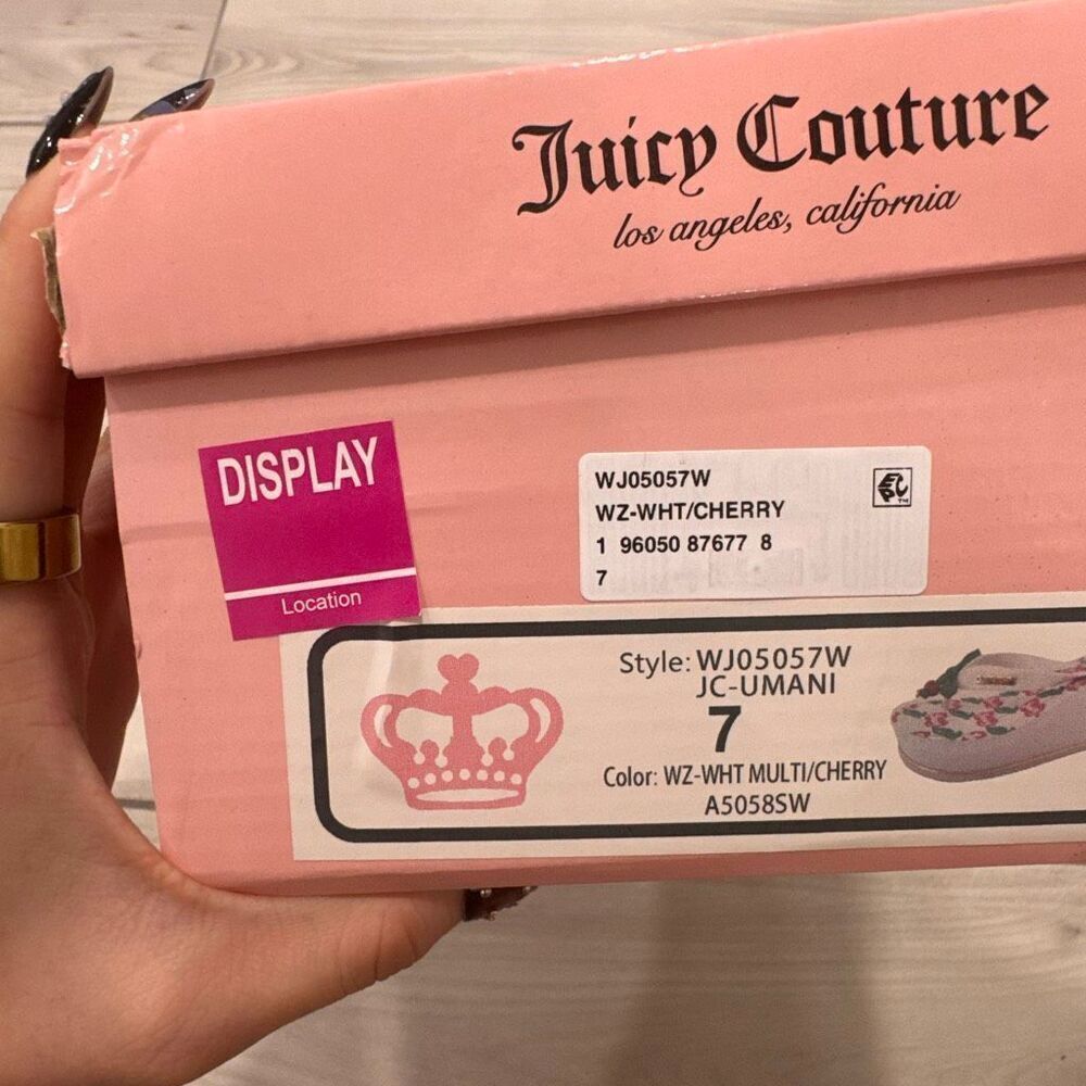 NIB Juicy Couture cherry platform flip flops sandals size 7 Looks like vintage - Picture 7 of 7